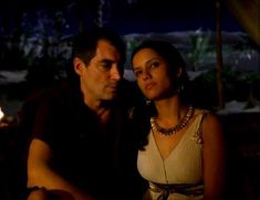 Засвет сосков Леонор Варела в сериале «Клеопатра» фото #35