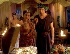 Засвет сосков Леонор Варела в сериале «Клеопатра» фото #63