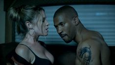 Голая Лесли Фишер в сериале «Банши» фото #3