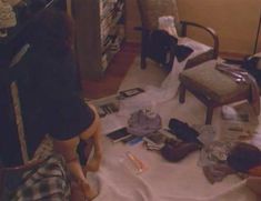 Голая Лесли Хоуп в фильме «Париж, Франция» фото #40