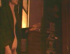 Голая Лесли Хоуп в фильме «Париж, Франция» фото #56