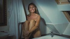 Голая Лиди Денье в фильме «Смертоносные земли» фото #1