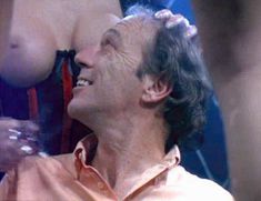 Голая Лиза Бойл в фильме «Полуночный стриптиз» фото #15