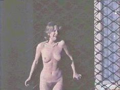 Голая Лиза Гастони в фильме «Скандал» фото #11