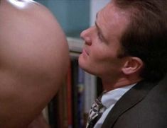 Голая Лиза Комшоу в фильме «Трамвай Желание» фото #4