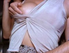 Голая Лиза Комшоу в фильме «Трамвай Желание» фото #8