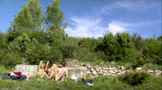 Лиззи Брошере снялась голой в фильме «У каждого своя ночь» фото #28