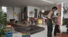 Голая Лиззи Брошере в фильме «Перевод с американского» фото #27