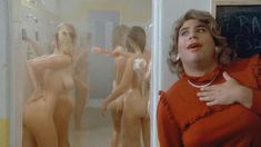 Голая Линда Вайсмейер в фильме «Частная школа» фото #4