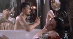 Голая Линда Фиорентино в фильме «Модернисты» фото #1