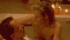 Голая Лори Сингер в фильме «Мрачный закат» фото #11