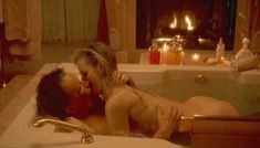 Голая Лори Сингер в фильме «Мрачный закат» фото #12