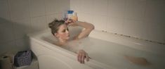 Голая Луиза Брили в фильме «Восхитительно» фото #5
