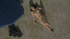 Голая Луиза Раньери в фильме «Эрос» фото #16