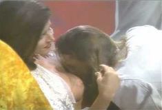 Голая Лэндон Холл в сериале «Эротические признания»