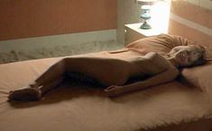 Полностью голая Людивин Санье в фильме «Капли дождя на раскалённых скалах» фото #3