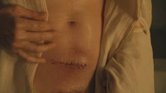 Люси Лоулесс снялась голой в сериале «Спартак: Месть» фото #7