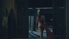 Голая Люси Лоулесс в сериале «Спартак. Кровь и песок» фото #11