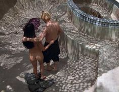 Голая Люси Лью в фильме «Мухоловка» фото #1