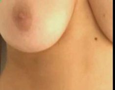 Голая Люси Пиндер в фильме «Не время для орехов» фото #2