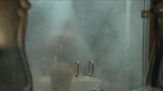 Голая Мадлен Брюэр в сериале «Хемлок Гроув» фото #4