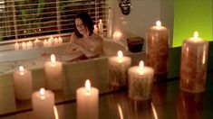 Голая Мадлен Уэст в сериале «Наслаждение» фото #34