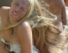 Голая Маргарет Марков в фильме «Арена» фото #15