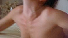 Голая Марго Хемингуэй в фильме «Губная помада» фото #17