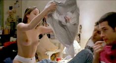 Голая грудь Мари Жиллен в фильме «Приманка» фото #8