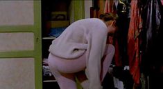 Голая грудь Мари Жиллен в фильме «Приманка» фото #12