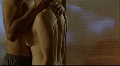 Полностью голая Мари-Жозе Кроз в фильме «Ордо» фото #5