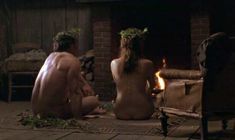 Голая Марина Хэндс в фильме «Леди Чаттерлей» фото #21