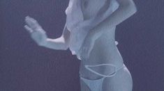 Голая Мария Аура в фильме «Любовь»