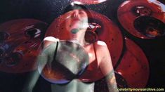 Голая Мария Аура в фильме «Любовь»