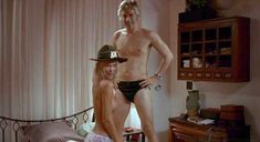 Голая Мария Торнберг в фильме «Суперполицейские» фото #1