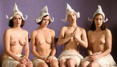 Голая Мария Шрадер в фильме «Эйми и Ягуар» фото #11