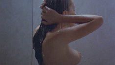 Голая Марта Ниэто в фильме «Лицо террора» фото #5