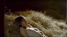 Голая Марта Этура в фильме «Все еще впереди» фото #1