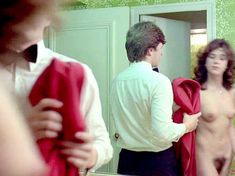 Полностью голая Марушка Детмерс в фильме «Имя: Кармен» фото #37