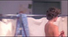 Голая грудь Мелани Гриффит в фильме «Улыбка» фото #5