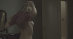 Голая Мелани Лоран в фильме «Начинающие» фото #4
