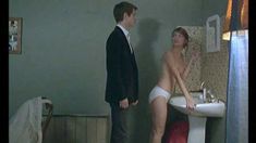 Голая Мелани Лоран в фильме «Последний день» фото #5