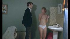 Голая Мелани Лоран в фильме «Последний день» фото #7