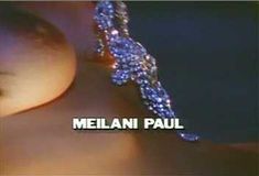 Голая Мелани Пол в фильме «Тяжелые времена» фото #2