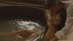 Голая Мелиа Крейлинг в сериале «Борджиа» фото #1