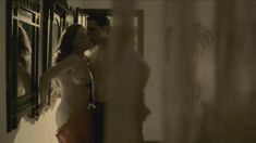 Голая Мелисса Джордж в сериале «Под прицелом» фото #2