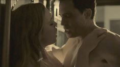 Голая Мелисса Джордж в сериале «Под прицелом» фото #4