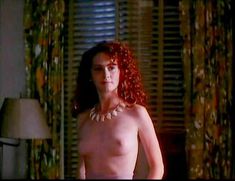 Голая Мелисса Лео в фильме «Древнейшая профессия» фото #6