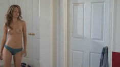 Голая Мередит Жангранд в фильме «Вечеринка у бассейна» фото #6