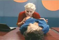 Миа Заттоли засветила грудь в фильме «Дешевый трепет» фото #3